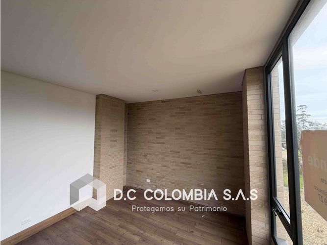 Casa de 3 alcobas en venta en Pantanillo, Medellín, 402 m² · foto 13 de 24