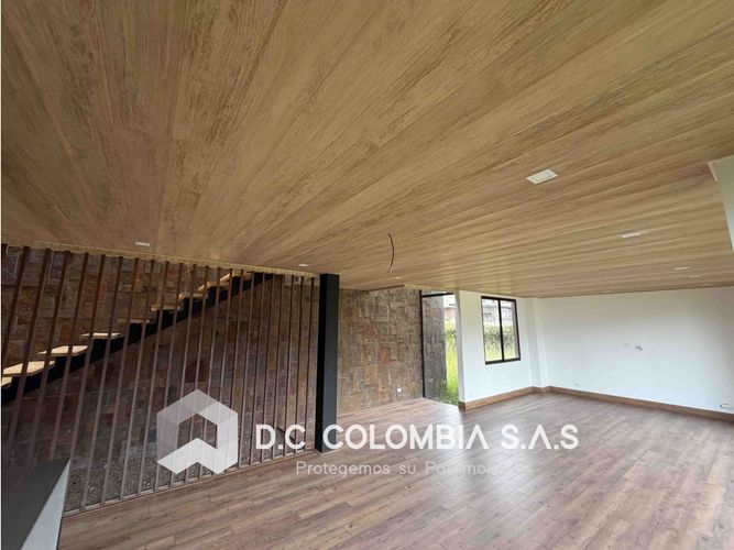 Casa de 3 alcobas en venta en Pantanillo, Medellín, 402 m² · foto 19 de 24