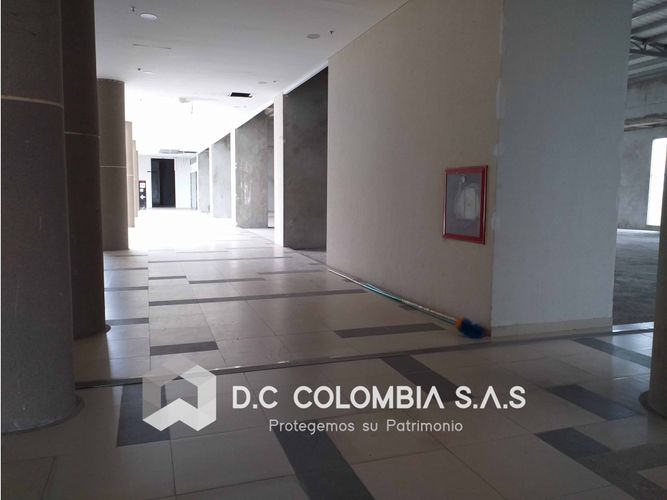 Local en venta en Bosques De Peñalisa, Ricaurte, 277 m² · foto 16 de 18