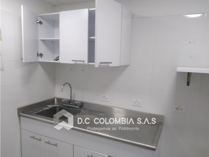 Local en venta en Neiva, 323 m² · foto 8 de 24
