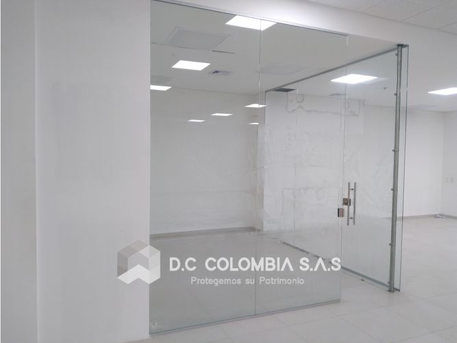 Local en venta en Neiva, 323 m² · foto 14 de 24