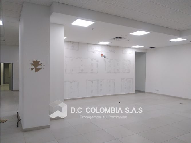 Local en venta en Neiva, 323 m² · foto 15 de 24