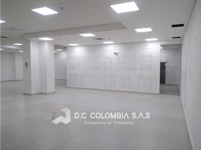 Local en venta en Neiva, 323 m² · foto 16 de 24