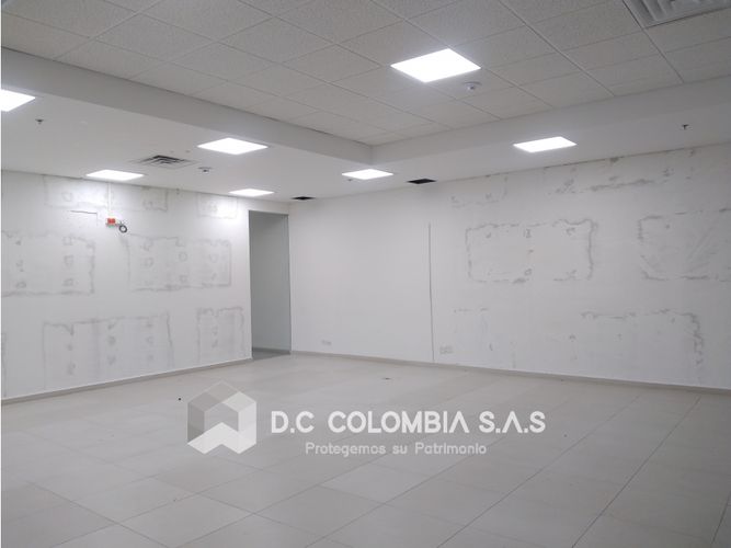 Local en venta en Neiva, 323 m² · foto 21 de 24