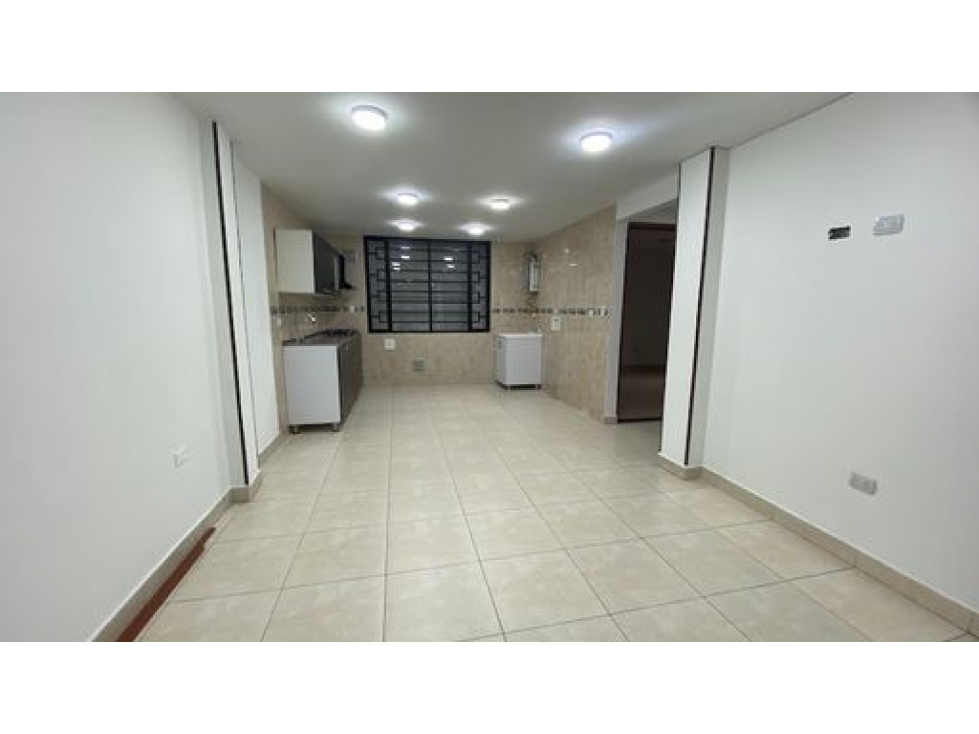 Casa en venta en Américas Central, Bogotá · foto 10 de 17