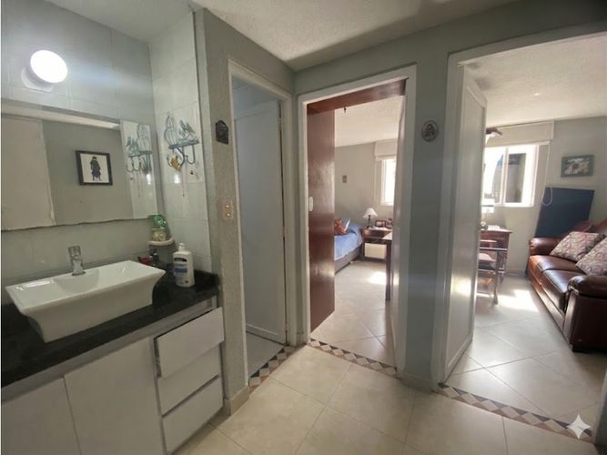 Apartamento de 3 alcobas en venta en San Francisco, Bogotá, 80 m² · foto 6 de 12
