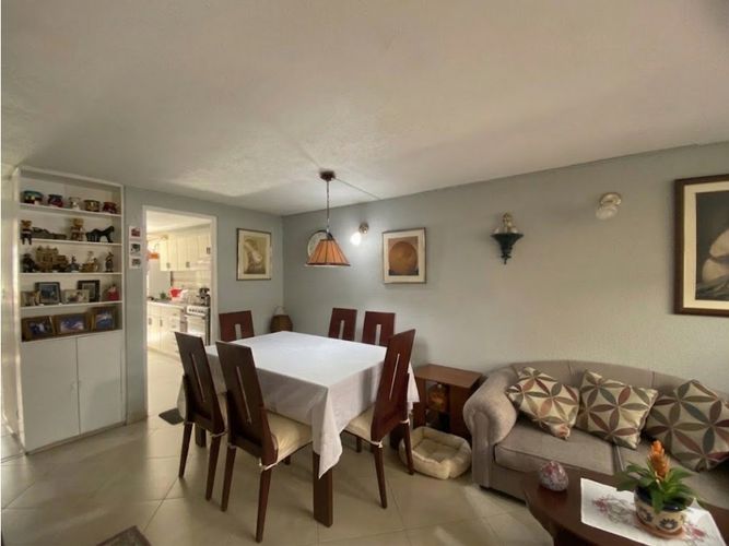 Apartamento de 3 alcobas en venta en San Francisco, Bogotá, 80 m² · foto 10 de 12