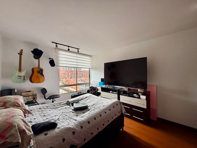 Apartamento de 3 alcobas en venta en Colina Campestre, Bogotá, 152 m² · foto 8 de 24