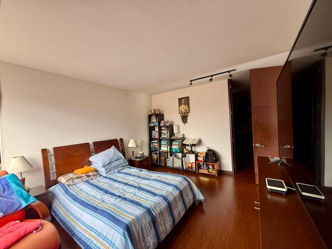 Apartamento de 3 alcobas en venta en Colina Campestre, Bogotá, 152 m² · foto 12 de 24