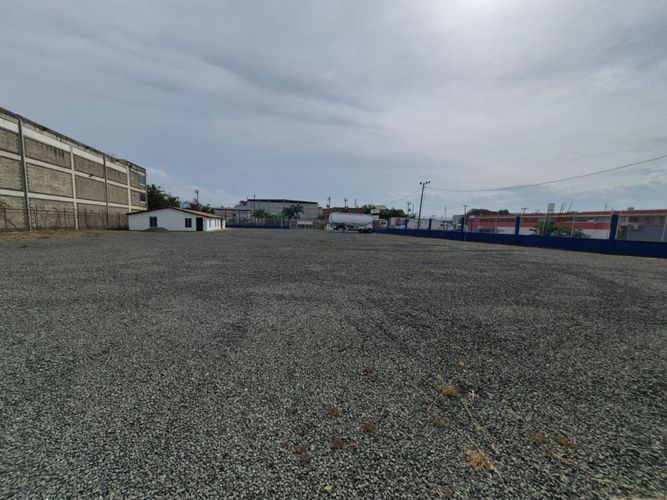 Bodega en arriendo en Cencar- Yumbo, Yumbo, 5000 m² · foto 6 de 18