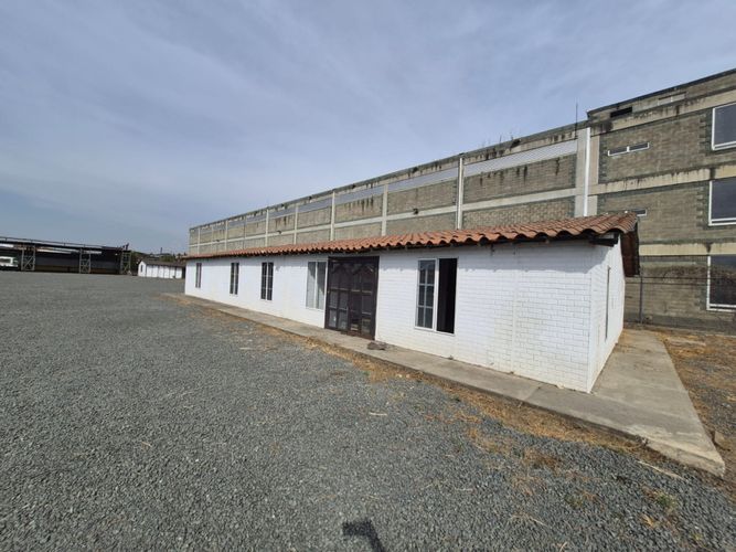 Bodega en arriendo en Cencar- Yumbo, Yumbo, 5000 m² · foto 9 de 18