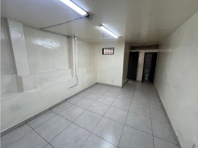 Local en arriendo en Estación Villa, Medellín, 85 m² · foto 14 de 22