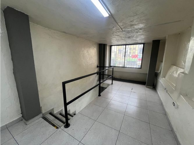 Local en arriendo en Estación Villa, Medellín, 85 m² · foto 20 de 22