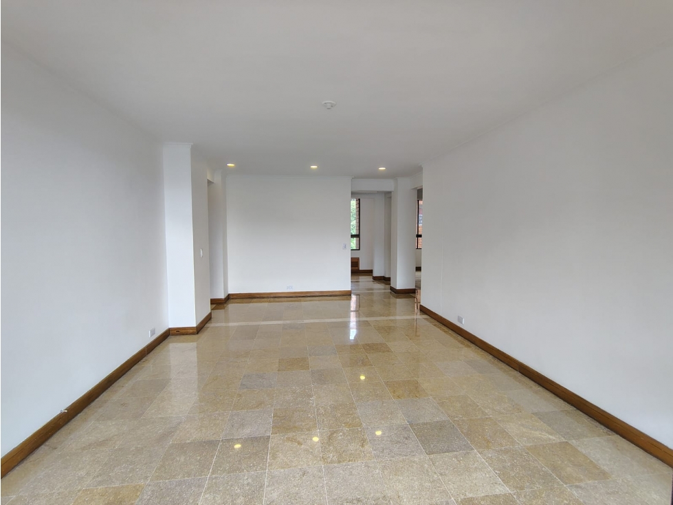 3BR Apartment in Milla de Oro (153 m²) - 2