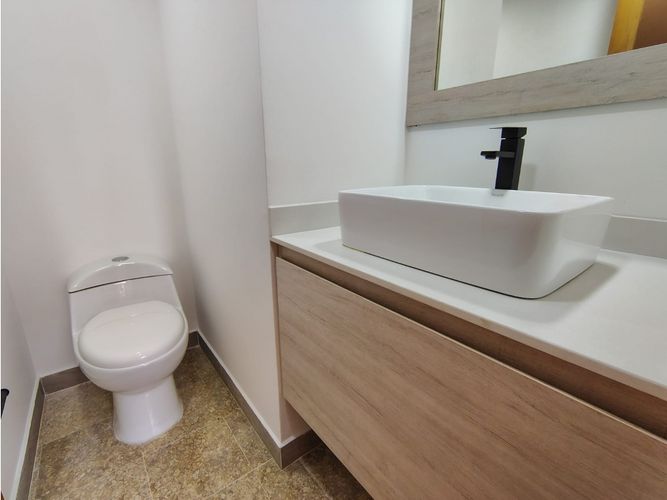 Apartamento en arriendo en Milla De Oro, Medellín · foto 9 de 20