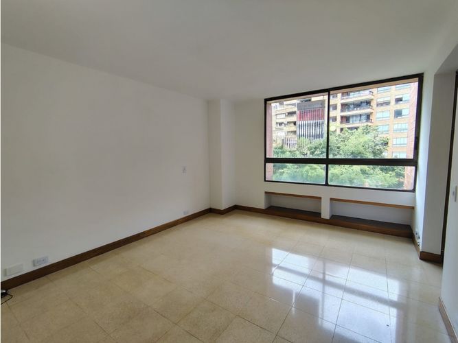 Apartamento en arriendo en Milla De Oro, Medellín · foto 12 de 20