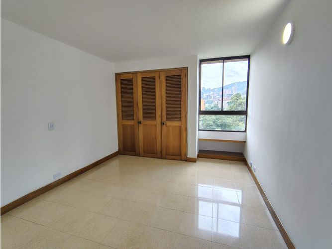 Apartamento en arriendo en Milla De Oro, Medellín · foto 16 de 20