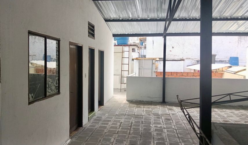 Casa de 9 alcobas en venta en San Francisco, Bucaramanga, 607 m² · foto 8 de 8