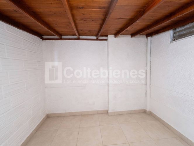 Local en arriendo en Perpetuo Socorro, Medellín, 95 m² · foto 8 de 18