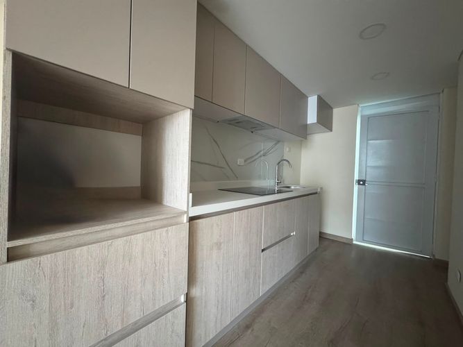 Apartaestudio en arriendo en Fontibon, Bogotá, 30 m² · foto 7 de 14
