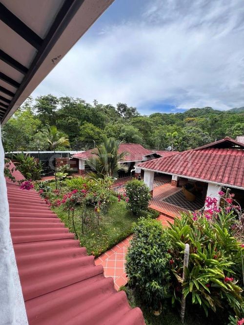 Casa de 8 alcobas en venta en Naturalia, Villavicencio, 623 m² · foto 9 de 12