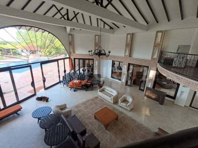 Casa de 7 alcobas en venta en 20 De Julio, Villavicencio · foto 6 de 22