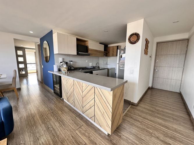 Apartamento de 3 alcobas en venta en Bavaria, Bogotá, 96 m² · foto 2 de 18