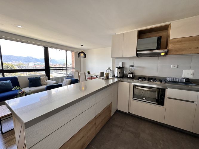 Apartamento de 3 alcobas en venta en Bavaria, Bogotá, 96 m² · foto 4 de 18
