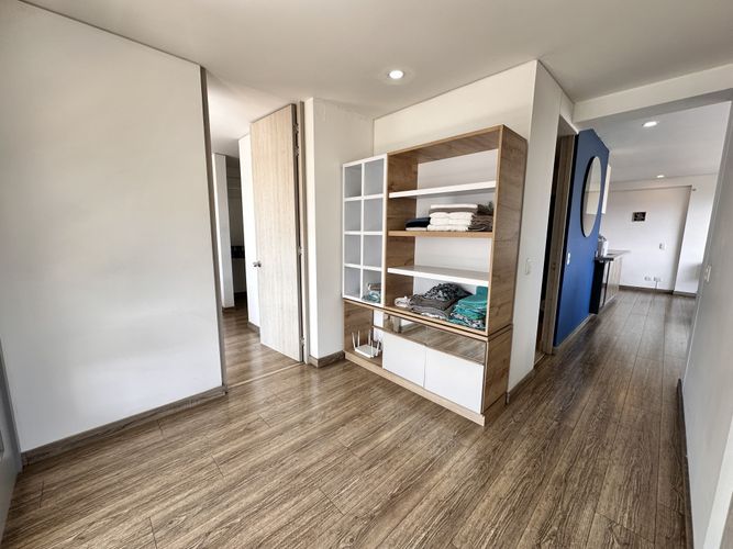 Apartamento de 3 alcobas en venta en Bavaria, Bogotá, 96 m² · foto 11 de 18