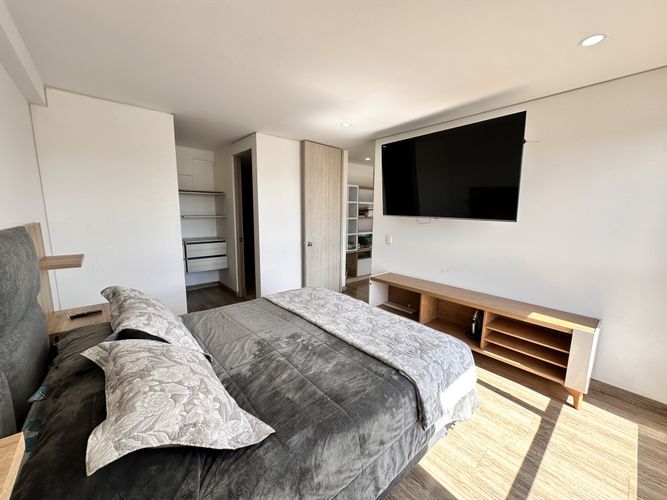 Apartamento de 3 alcobas en venta en Bavaria, Bogotá, 96 m² · foto 13 de 18