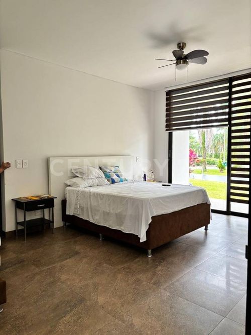 Casa de 6 alcobas en venta en Cairo Bajo, Villavicencio, 1272 m² · foto 5 de 14