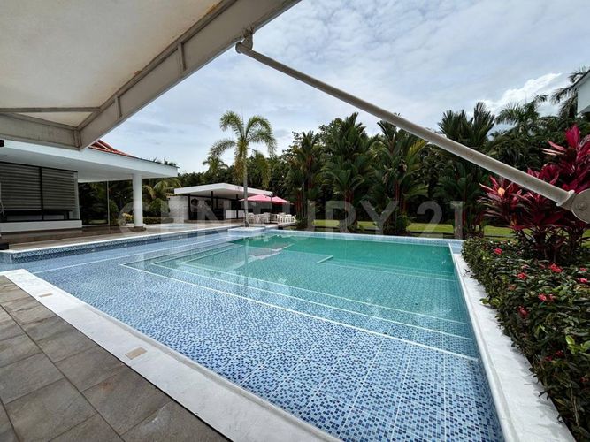 Casa de 6 alcobas en venta en Cairo Bajo, Villavicencio, 1272 m² · foto 12 de 14