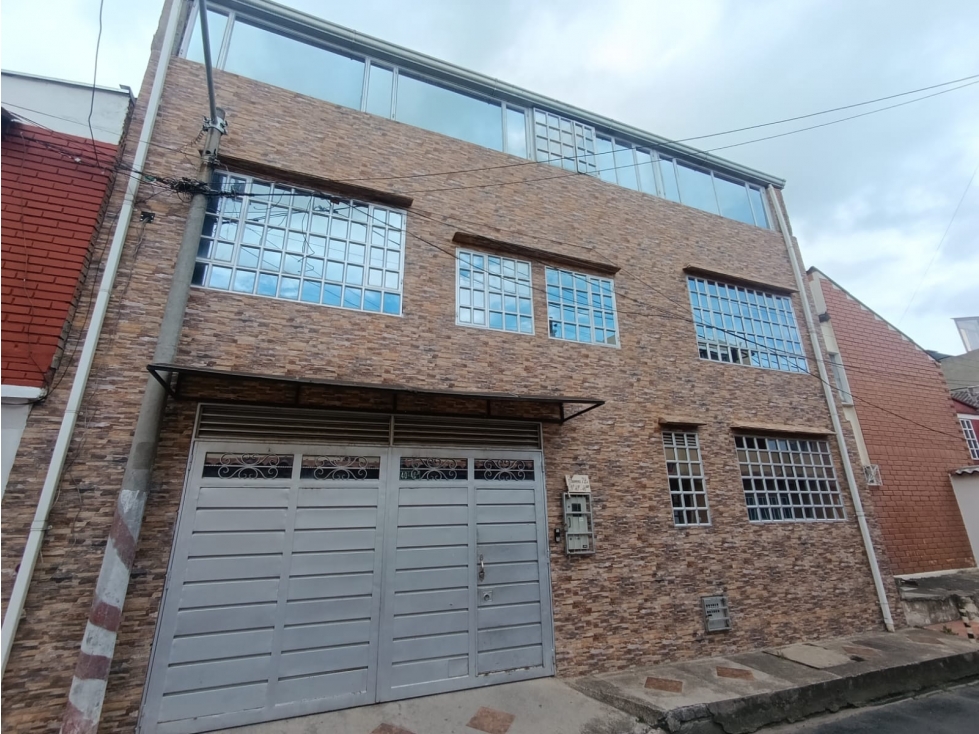 Casa en venta en Timiza, Bogotá · foto 3 de 24