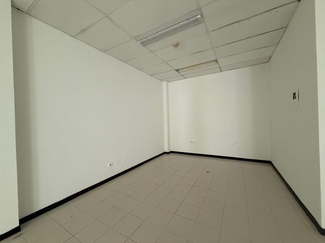 Oficina en arriendo en Sector Plaza De Bolivar, Pereira, 93 m² · foto 4 de 10