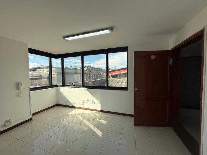 Oficina en arriendo en Sector Plaza De Bolivar, Pereira, 44 m² · foto 5 de 7