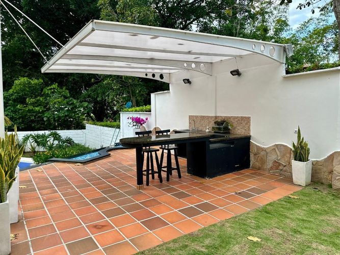 Casa de 6 alcobas en venta en Cn. Menzuly Campestre, Piedecuesta, 578 m² · foto 6 de 20