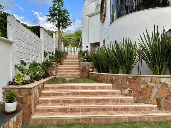 Casa de 6 alcobas en venta en Cn. Menzuly Campestre, Piedecuesta, 578 m² · foto 5 de 20