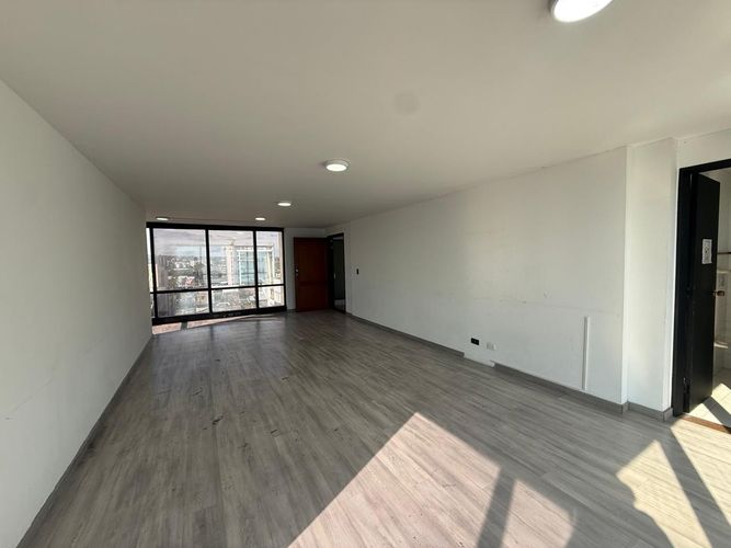 Oficina en arriendo en Sector Plaza De Bolivar, Pereira, 44 m² · foto 5 de 8