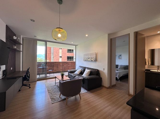 Apartamento en arriendo en La Florida, Medellín · foto 3 de 19