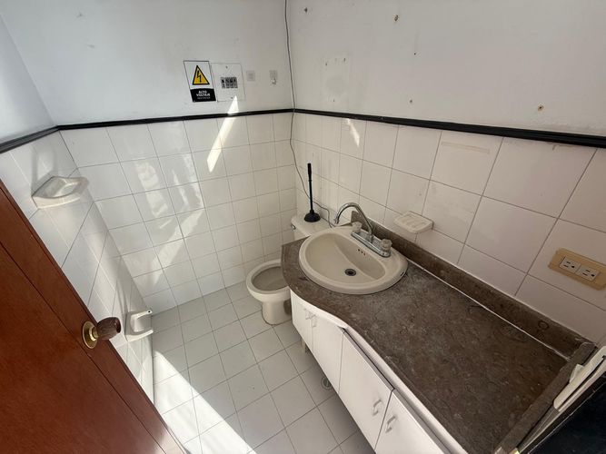 Oficina en arriendo en Sector Plaza De Bolivar, Pereira, 44 m² · foto 6 de 6