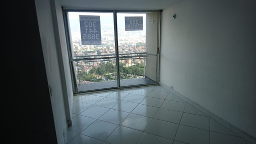Apartamento en venta en Calasanz, Medellín · foto 3 de 13