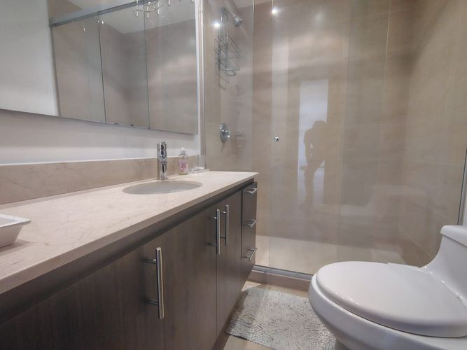 Apartamento de 2 alcobas en arriendo en El Poblado, Medellín, 87 m² · foto 9 de 18