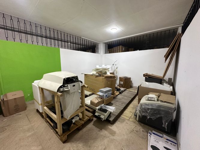 Bodega en arriendo en Centro, Armenia, 25 m² · foto 3 de 4
