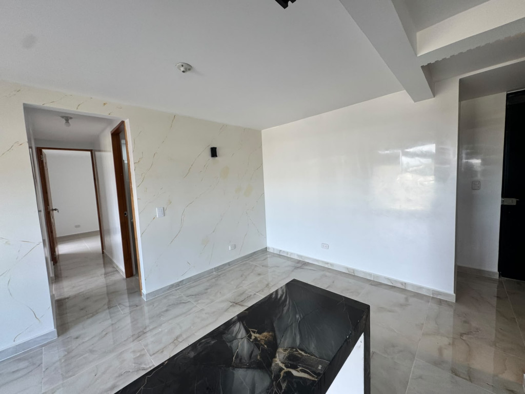 Apartamento en arriendo en Cimarronas, Rionegro · foto 3 de 12