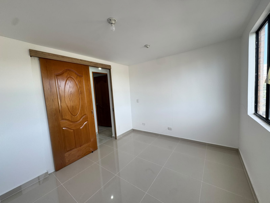 Apartamento en arriendo en Cimarronas, Rionegro · foto 6 de 12