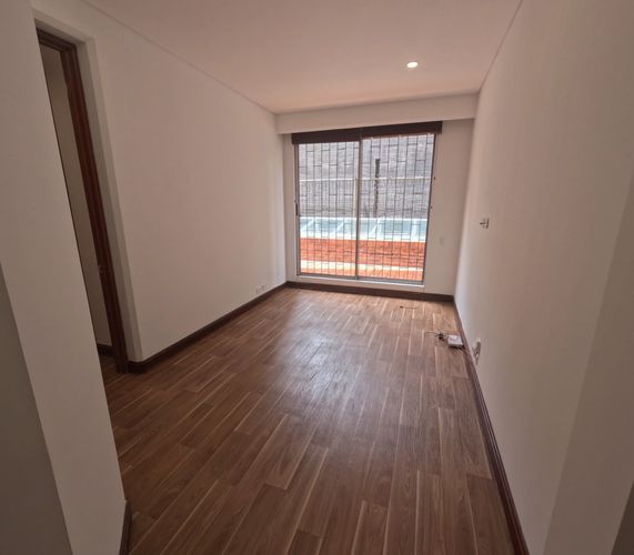 Apartamento de 4 alcobas en venta en La Cabrera, Bogotá, 276 m² · foto 19 de 24