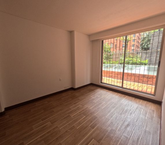 Apartamento de 4 alcobas en venta en La Cabrera, Bogotá, 276 m² · foto 23 de 24