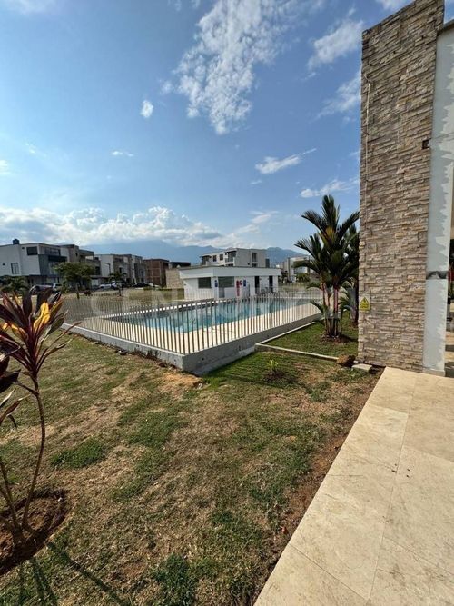 Casa de 3 alcobas en venta en Alfaguara, Jamundí, 226 m² · foto 20 de 20