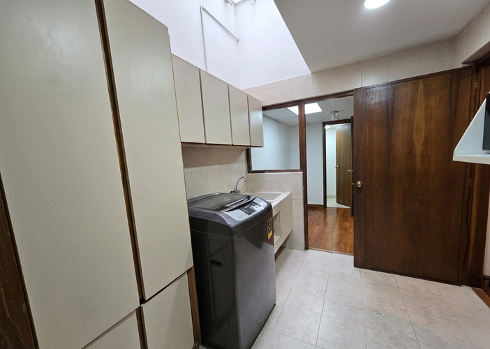 Casa de 5 alcobas en venta en Gratamira, Bogotá, 220 m² · foto 6 de 20