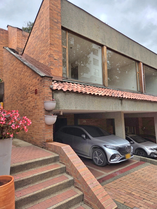 Casa de 5 alcobas en venta en Gratamira, Bogotá, 220 m² · foto 15 de 20